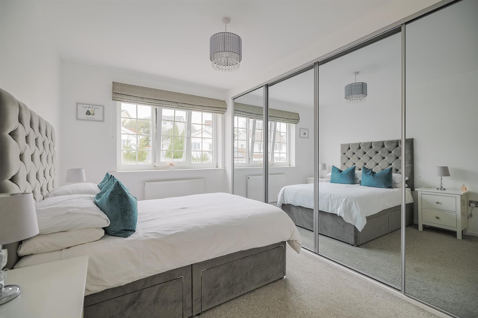 St. Andrews Close, Mayals, Swansea, SA3 5DX